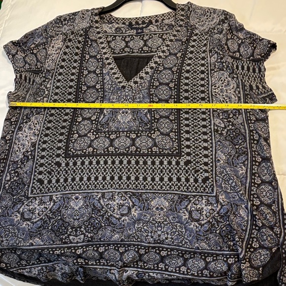 Lucky Brand Black and White Patterned Blouse - Picture 4 of 4